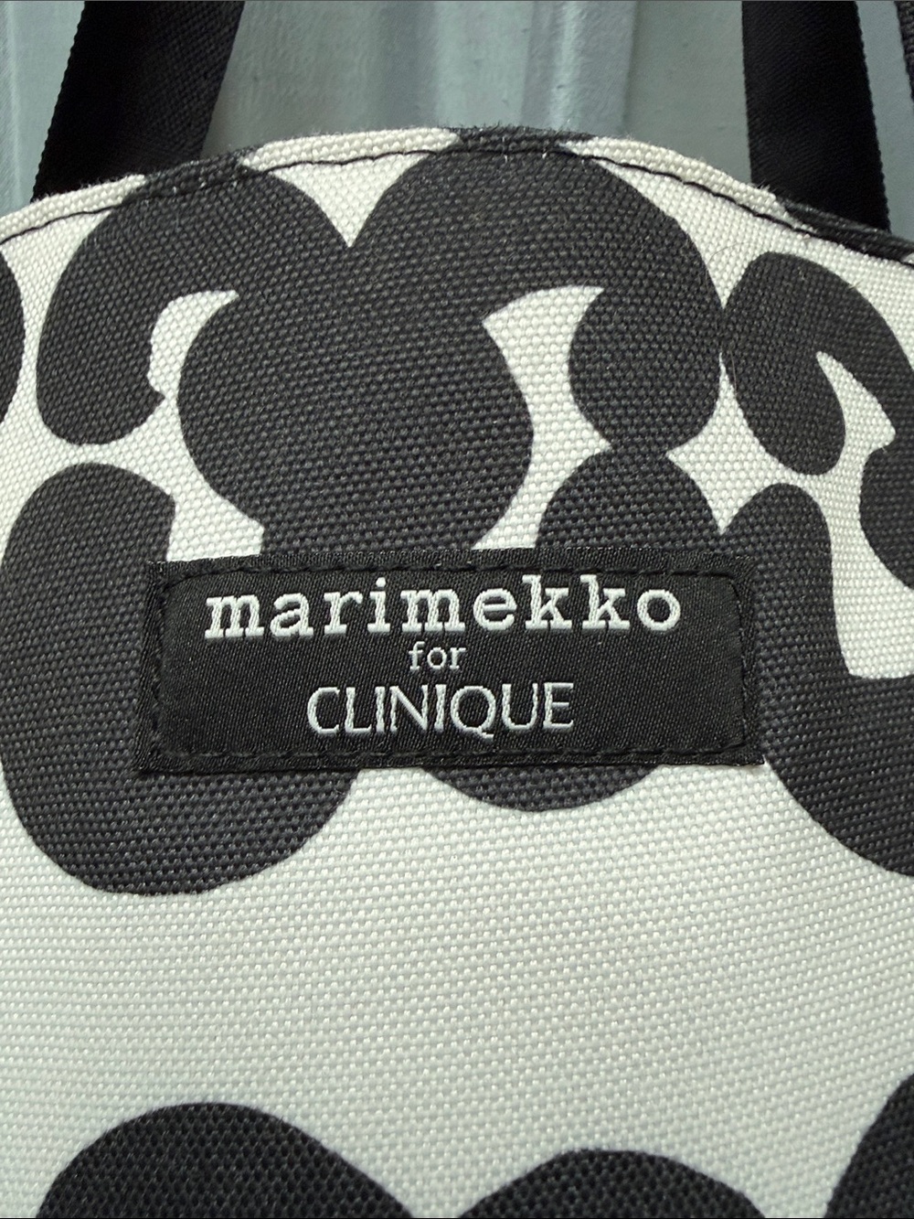 Vintage merimekko for Clinique Keira’s Pattern Tote - Picture 3 of 13